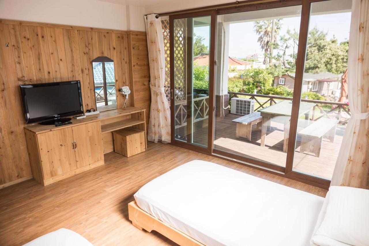 Galeum Guesthouse Seogwipo Extérieur photo