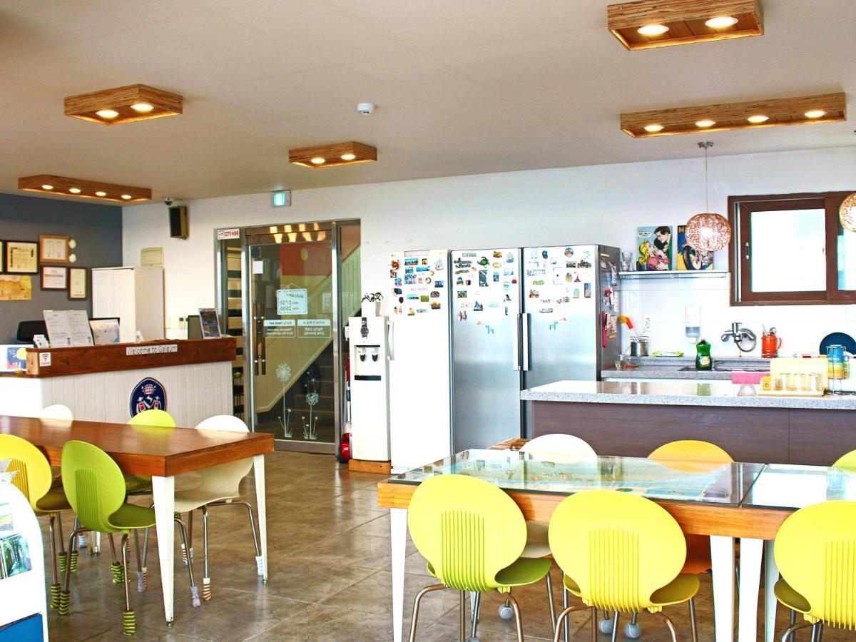 Galeum Guesthouse Seogwipo Extérieur photo