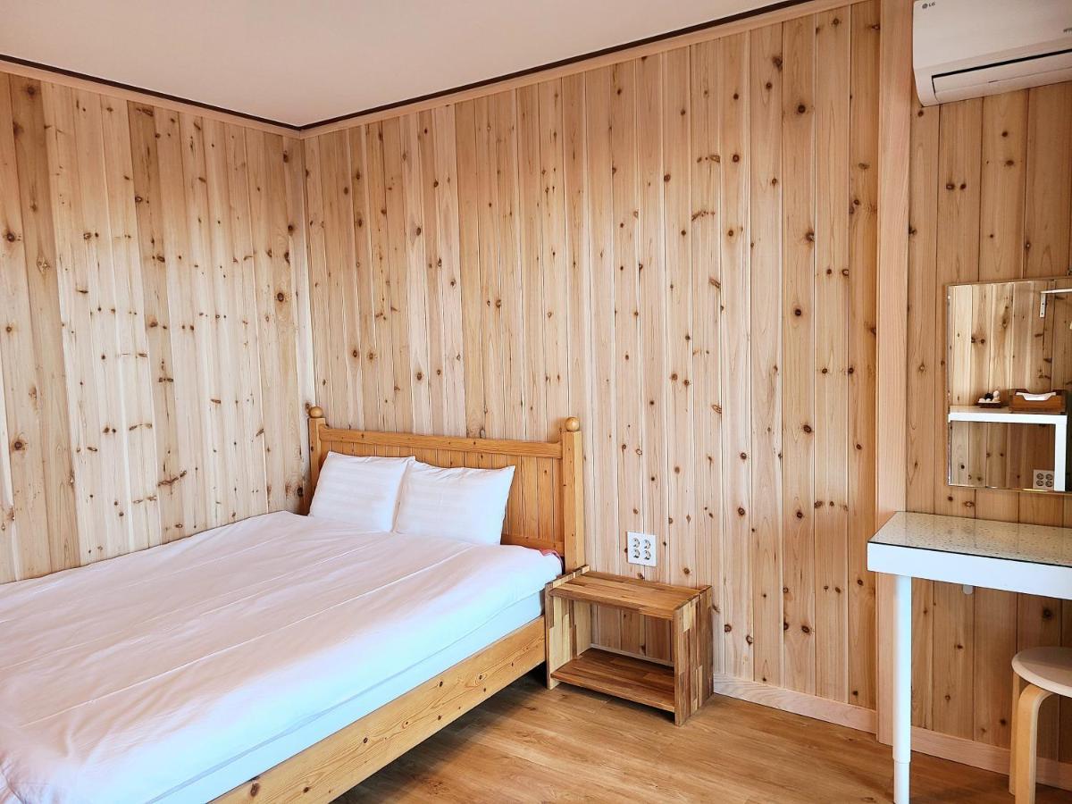 Galeum Guesthouse Seogwipo Extérieur photo