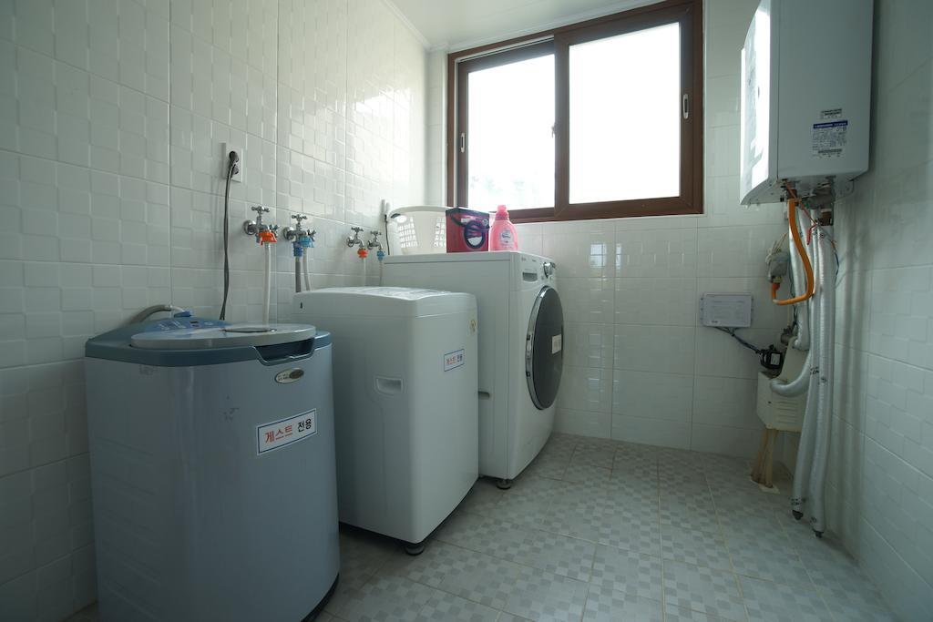 Galeum Guesthouse Seogwipo Extérieur photo