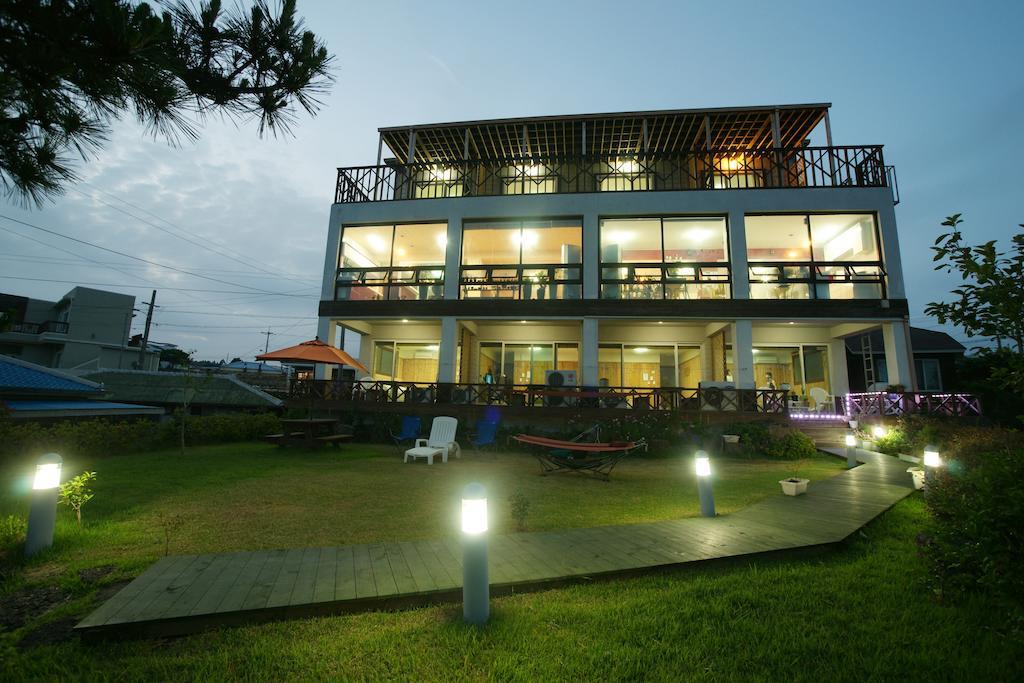 Galeum Guesthouse Seogwipo Extérieur photo